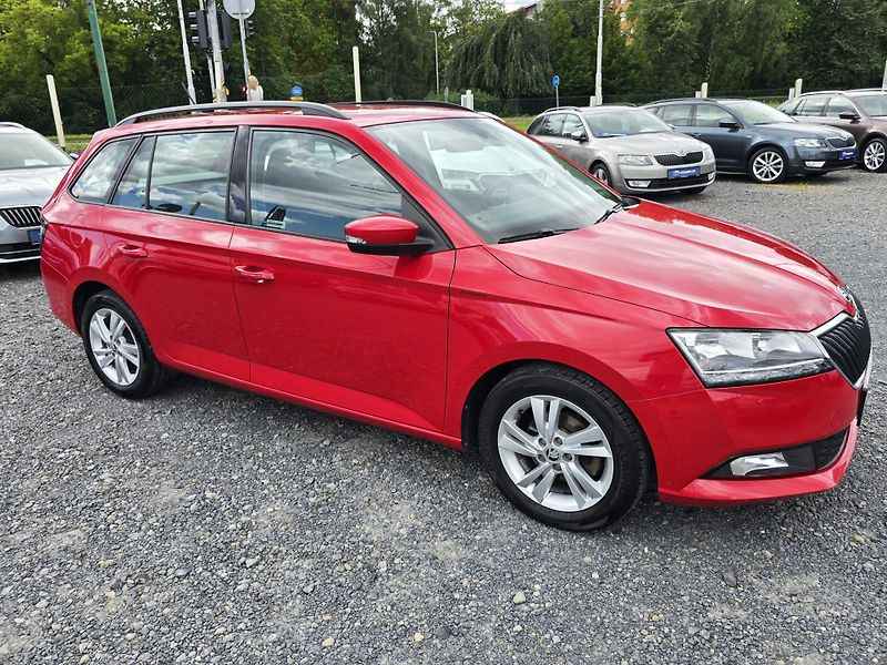 Škoda Fabia 1.0TSI 70KW TOUR SmartLink ČR - fotka 6 z 31