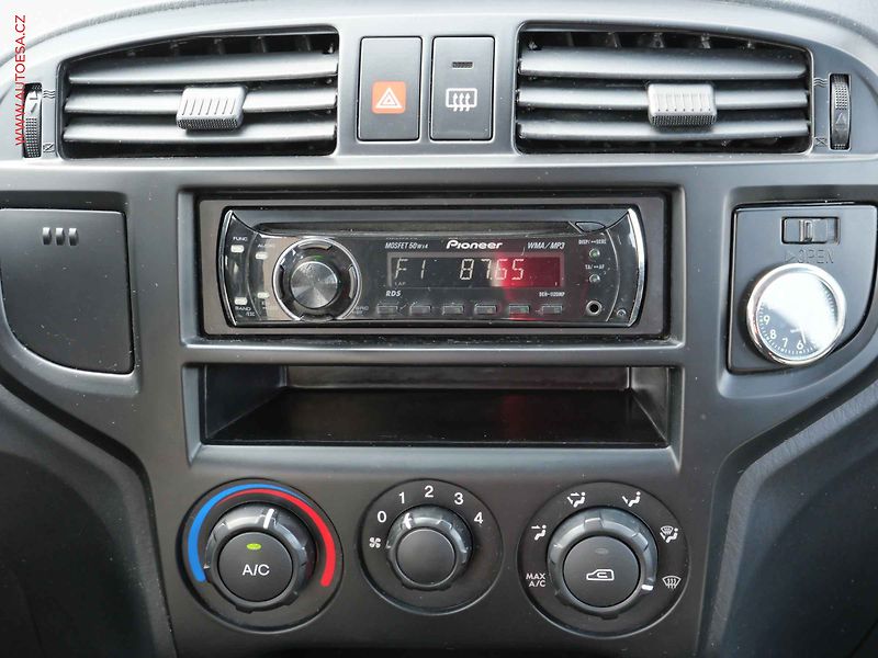 Hyundai Matrix (2009) 1.6 i, ČR, Klima - fotka 12 z 13
