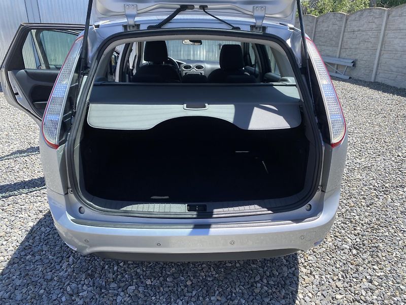 Ford Focus 1.6 TDCi 90PS KOMBI STK  - fotka 106 z 151