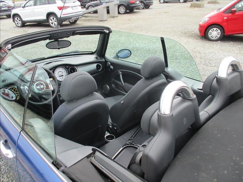 Mini Cooper 1,6 16V, automat,klima,s.kn, - fotka 9 z 45