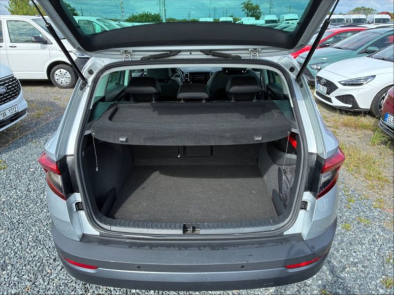 Škoda Karoq 2,0 TDI 110 4x4 Style AT - fotka 8 z 9
