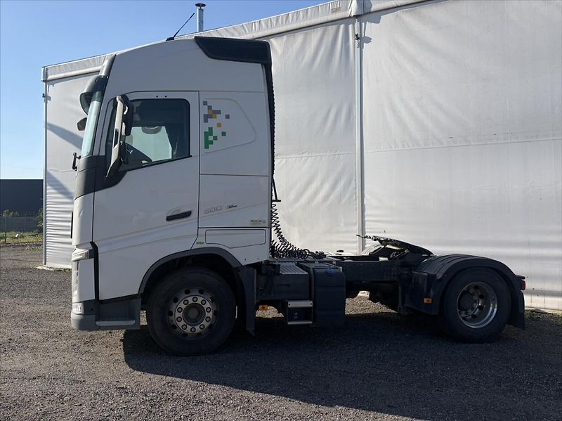 Volvo FH 500 4x2 Globetrotter - fotka 2 z 18