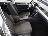 Volkswagen Passat (2019) 1.5 TSI, Tempomat - náhled 7