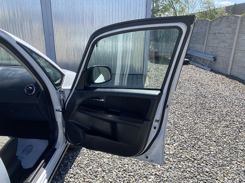 Fiat Sedici 1.6i 16v 120PS CITY STK PĚKNÝ! - fotka 124 z 154