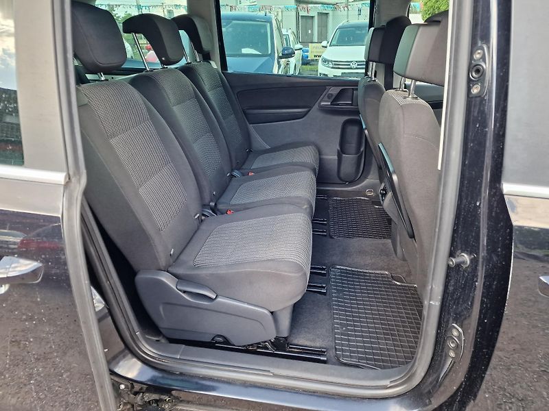 Seat Alhambra 2,0TDI 110KW STYLE 7MÍST  - fotka 11 z 22