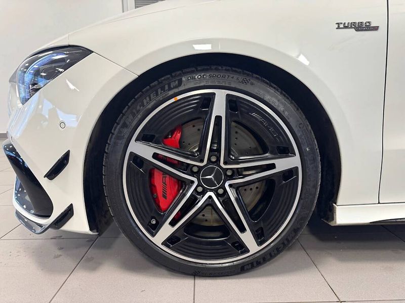 Mercedes-Benz CLA (2025) 45 S 4MATIC SB - fotka 5 z 6