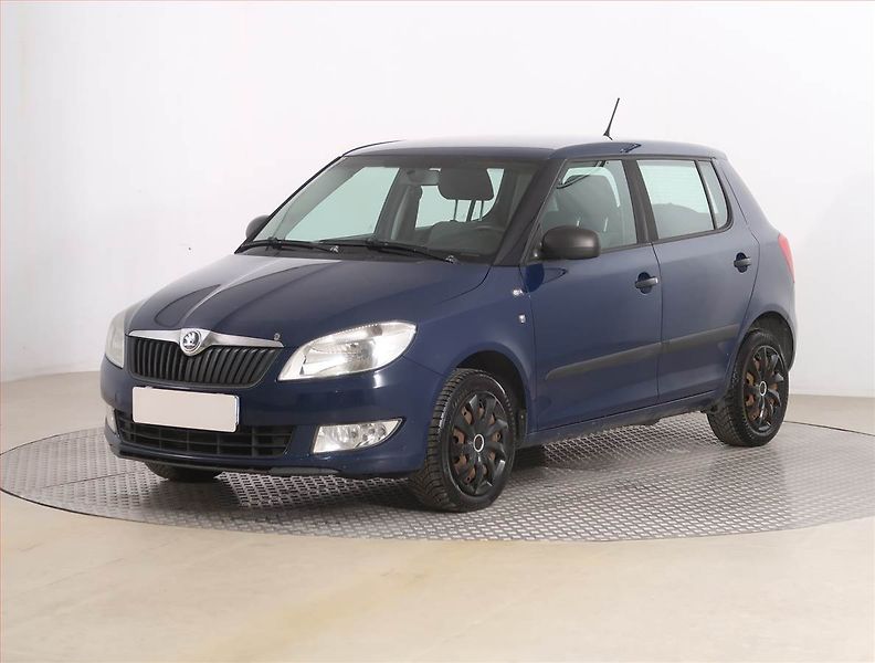 Škoda Fabia (2014) 1.4 16V, Serv.kniha - fotka 2 z 14