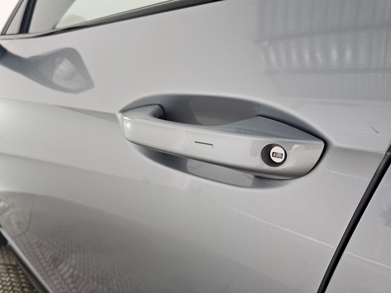 Škoda Superb (2025) 1.5PHEV 205k SPORTLINE - fotka 29 z 34