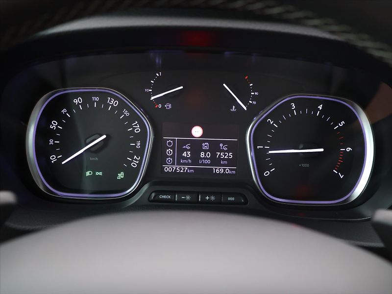 Toyota ProAce 2,0 D-4D 130KW VIP L2 CZ 1.MAJ - fotka 19 z 35