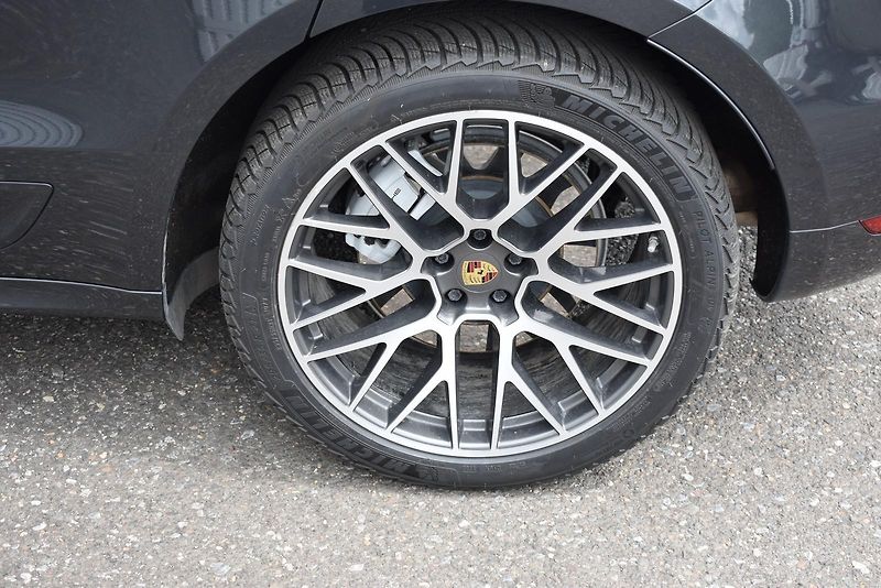 Porsche Macan 2.9 Turbo PDK vzduch Panorama - fotka 7 z 8