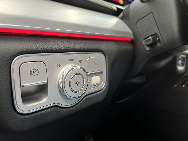 Mercedes-Benz GLE 450 d 4MATIC AMG Line Taž.zaří - fotka 12 z 23