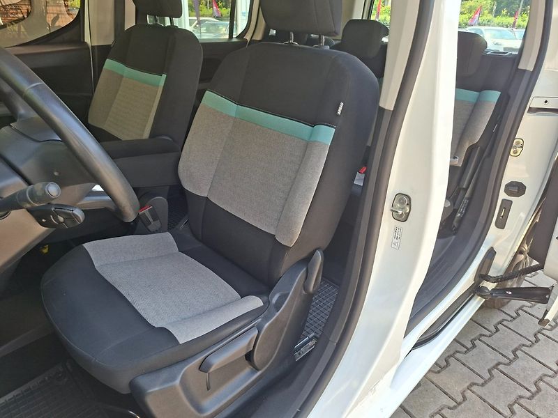 Citroën Berlingo (2020) 1.5HDi 75kW FEEL-NOVÉ ČR-DPH - fotka 22 z 39