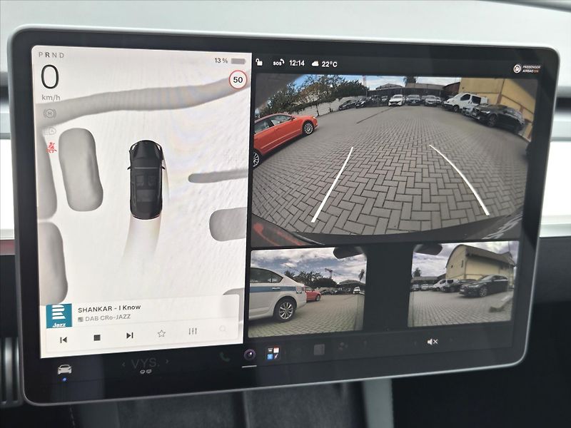 Tesla Model 3 Performance 393kW ČR 1.maj  Pe - fotka 15 z 19