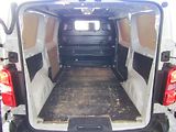 Toyota ProAce (2023) 1,5 D-4D 88 KW - náhled 17