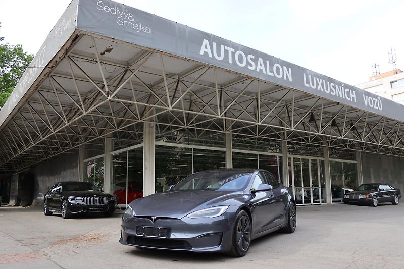 Tesla Model S LONG RANGE AWD 493kW - fotka 1 z 50