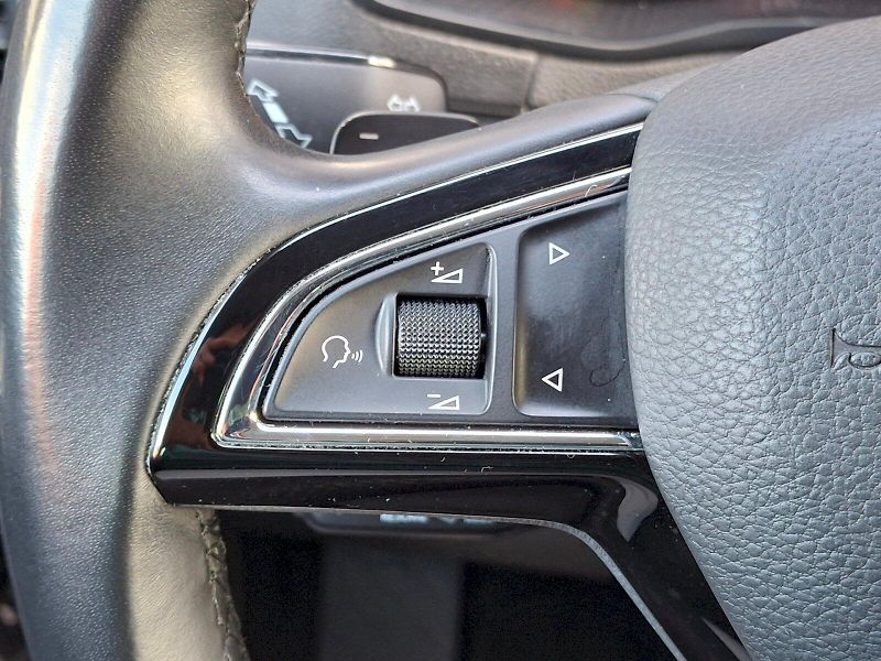 Škoda Karoq (2018) Style DSG 4x4 2,0TDi 110kW - fotka 31 z 35
