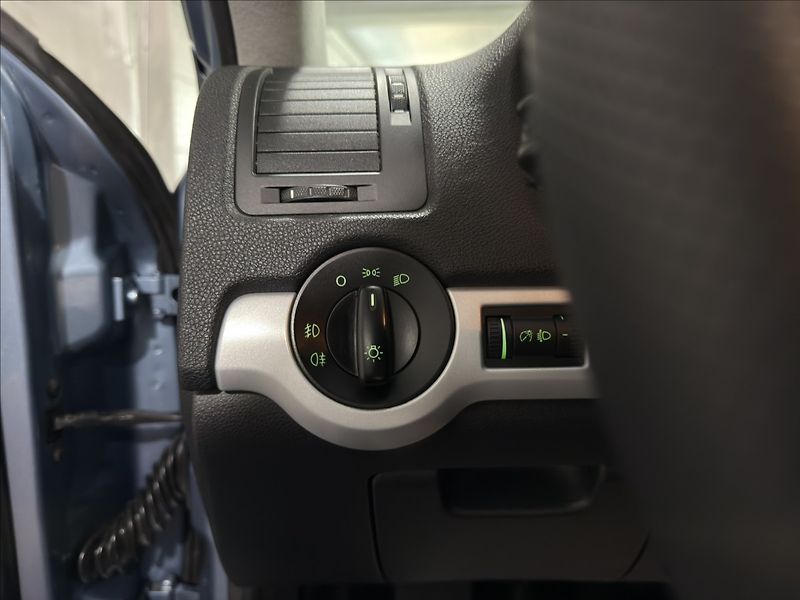 Škoda Octavia 1,4   TSI 90KW 1.MAJ FAMILY - fotka 12 z 37