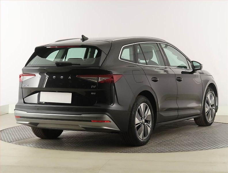 Škoda Enyaq (2022) iV 80 (82 kWh), SoH 92% - fotka 5 z 31