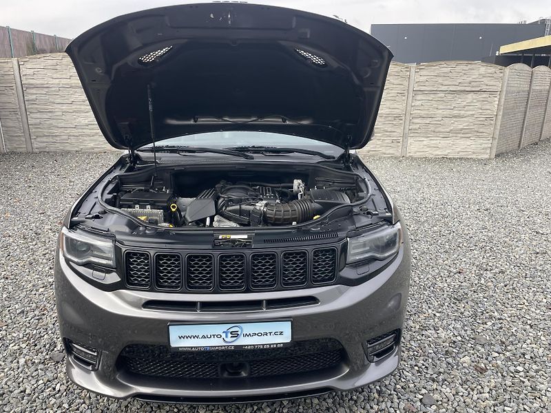 Jeep Grand Cherokee 6.4i 480PS HEMI SRT CZ 78000KM - fotka 70 z 187