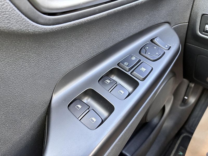 Hyundai Kona EV64kWh-150KW,  REZERVACE - fotka 26 z 38