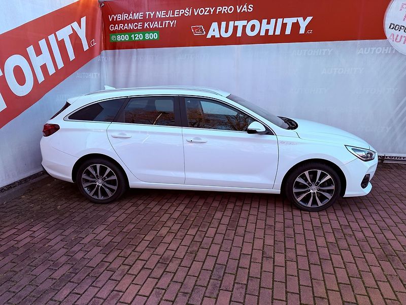 Hyundai i30 1.4 T-GDi All Inclusive, ČR - fotka 5 z 29