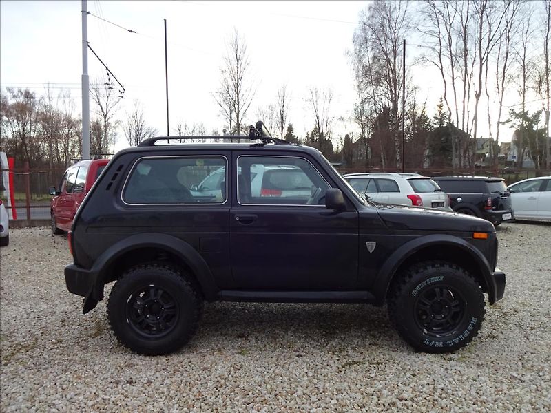 Lada Niva 1,7 i BRONTO 4x4 - fotka 8 z 50
