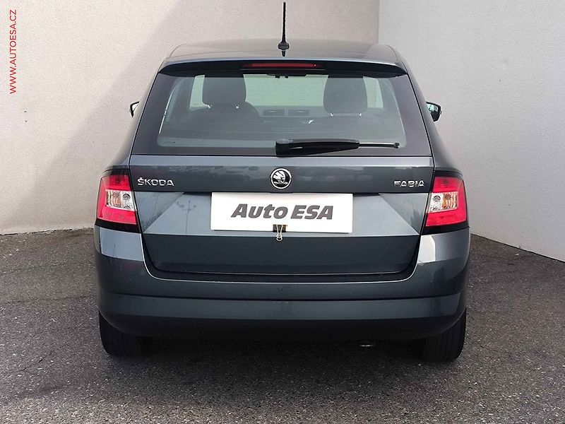 Škoda Fabia (2016) 1.2 TSi, Ambition, DSG, +kola - fotka 5 z 22