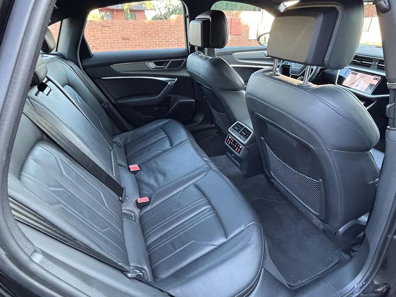 Audi A6 (2023) 3.0 55 TFSI quattro,tažné,DPH - fotka 14 z 21