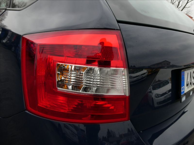 Škoda Rapid 1,6 TDi 66kW 2x kola,klima,ČR - fotka 11 z 37