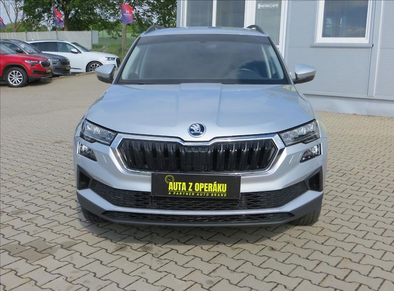 Škoda Karoq 1,5 TSI 110kW DSG Ambition ČR - fotka 2 z 24