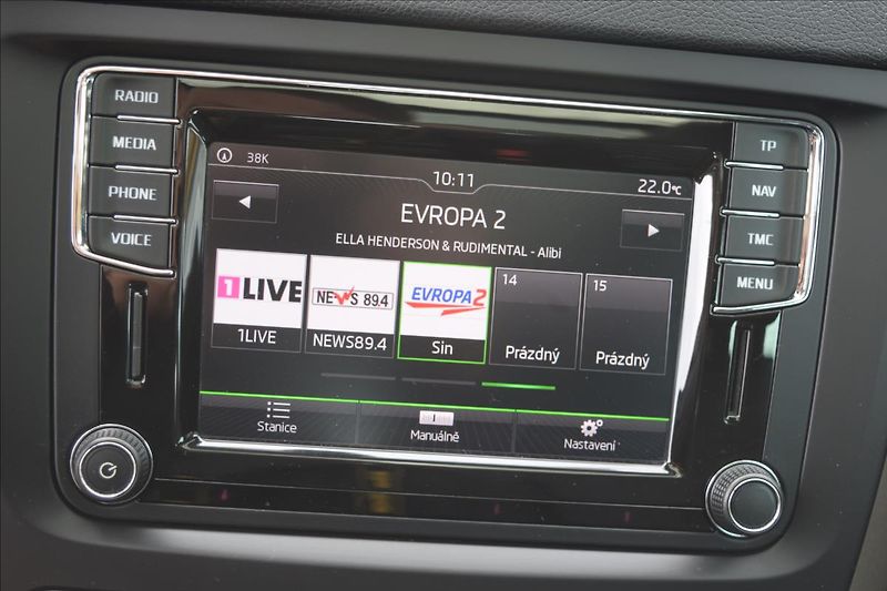 Škoda Yeti 1,4 TSI 92KW DSG XENONY VÝHŘEV - fotka 44 z 51
