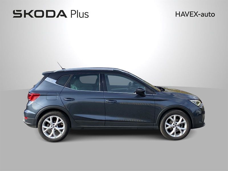 Seat Arona (2023) 1.0 TSI DSG FR - fotka 3 z 35