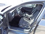 Volkswagen Passat 2.0 TDI 6x AIRBAG, DIGI. KLIMA - náhled 6