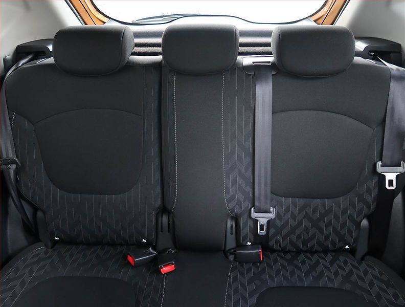 Renault Captur (2019) Limited 0.9 TCe, Navi - fotka 10 z 18