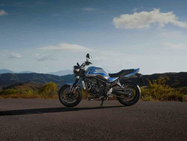 Honda CB1000F bude v nabídce značky jediným čtyřválcovým litrem, který nemá sportovní zaměření.