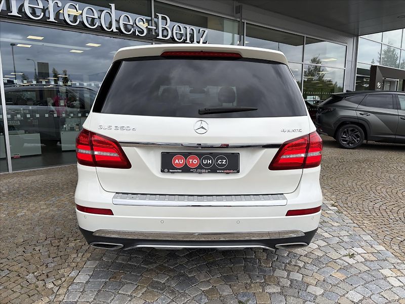 Mercedes-Benz GLS 350d 4M - fotka 21 z 24