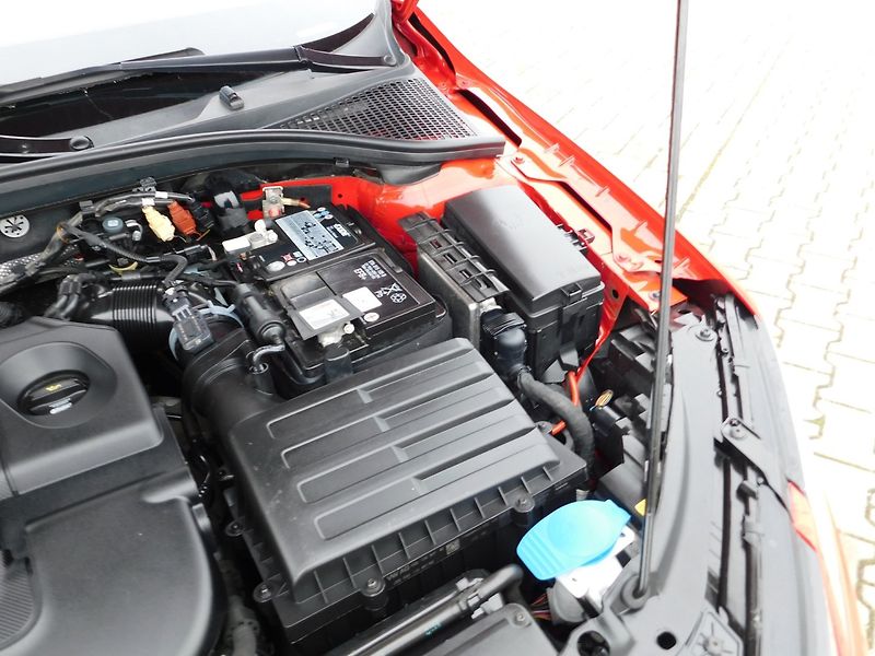 Škoda Octavia (2019) III 1.6 TDi ČR - fotka 27 z 36