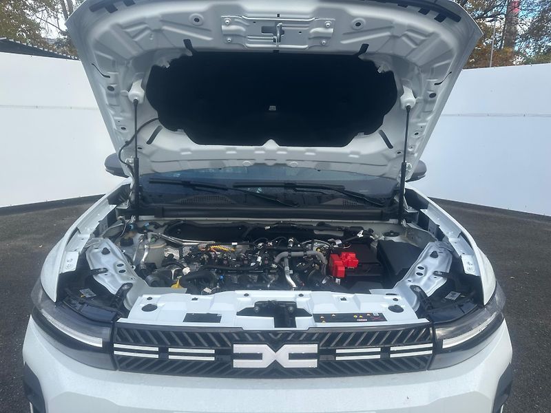Dacia Bigster (2025) Journey mild hybrid-G 140      - fotka 26 z 26