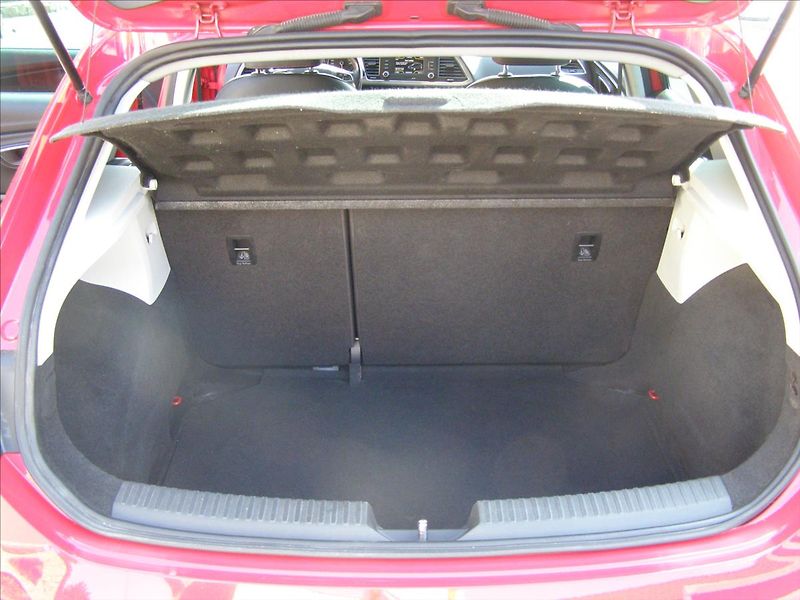 Seat Leon 1,4   FR MANUAL - fotka 21 z 31