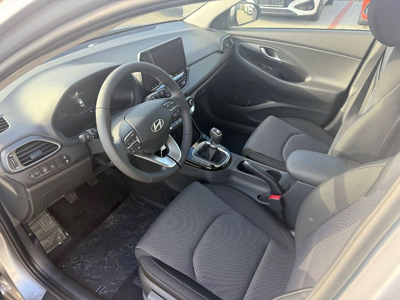 Hyundai i30 WG FL 1,5 T-GDI MH SMART - fotka 8 z 9