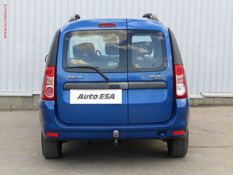 Dacia Logan (2010) 1.6i, ČR, Arctica - fotka 5 z 17