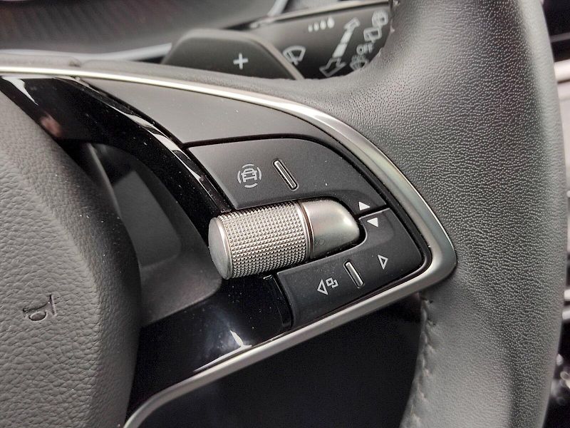 Škoda Octavia (2024) Top Selection 1,5 Tsi 110 Kw D - fotka 29 z 36
