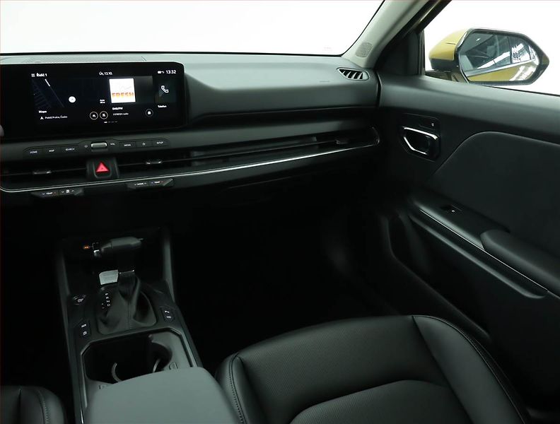 Kia K4 (2026) 1.6 T-GDI, Mrtvý úhel - fotka 8 z 17