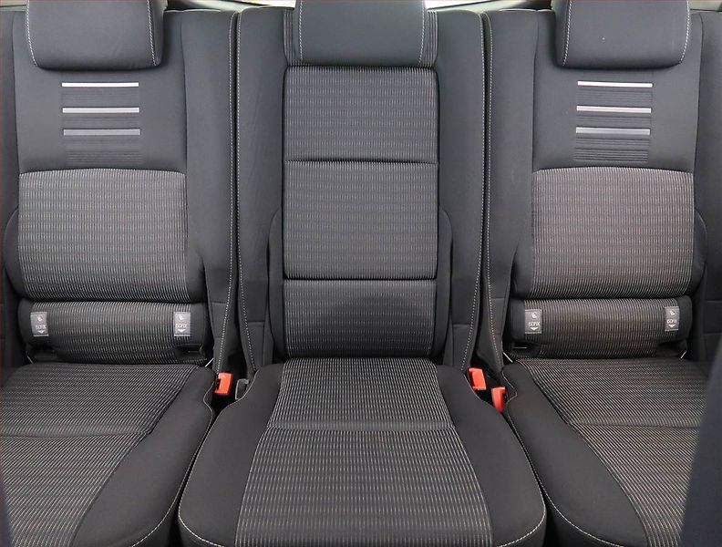 Toyota Verso (2017) 1.6 D-4D, Xenony, Tempomat - fotka 10 z 22