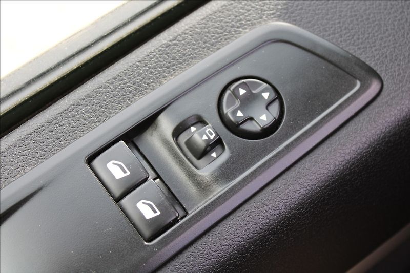 Toyota ProAce 2,0 D-4D  ČR,1.MAJ,8.MÍST,DPH - fotka 21 z 31