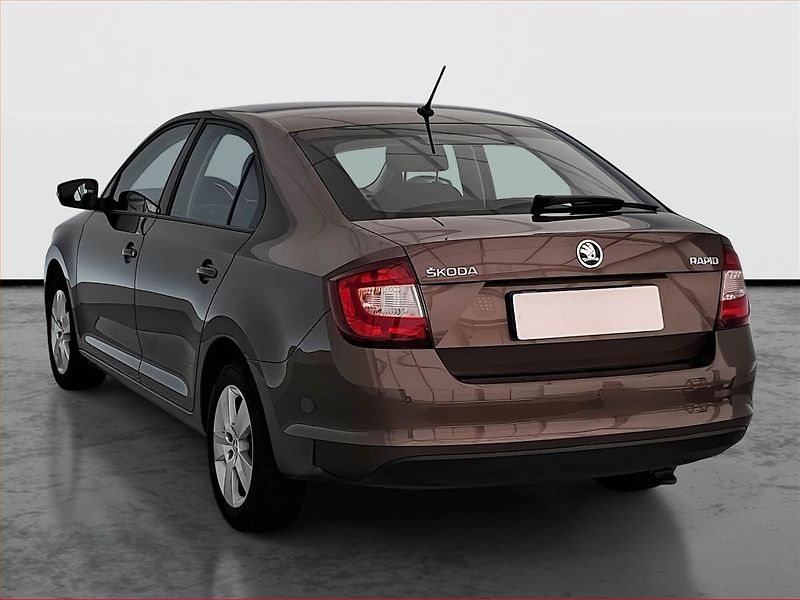 Škoda Rapid (2019) Ambition Plus 1.0 TSI - fotka 4 z 16