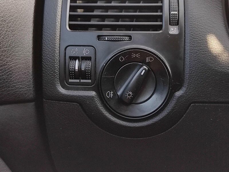 Volkswagen Bora (2000) 1,9 Tdi 66Kw 4Motion - fotka 17 z 24
