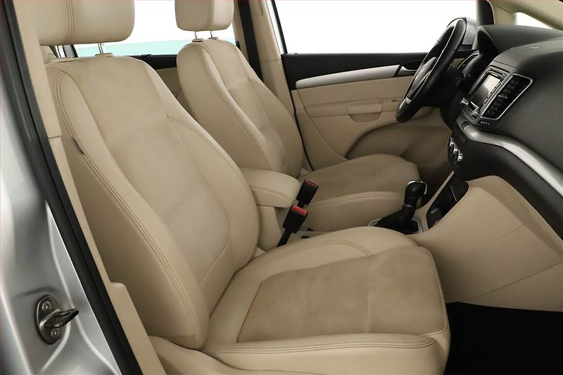 Volkswagen Sharan (2013) 2.0 TDI, Automat, 7 míst, Kůže - fotka 7 z 19