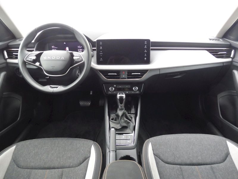 Škoda Kamiq (2025) Top Selection 1,0 TSI 85kW DSG - fotka 5 z 30