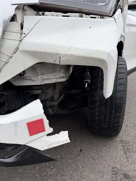 SsangYong Rexton 2,2D 148kW 4x4 7míst  závěs  - fotka 9 z 18